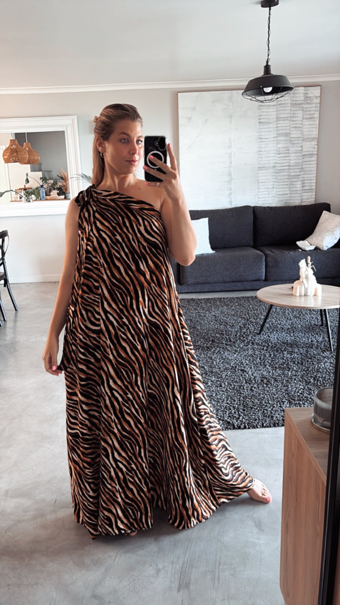 LONG ZEBRA DESERT DRESS