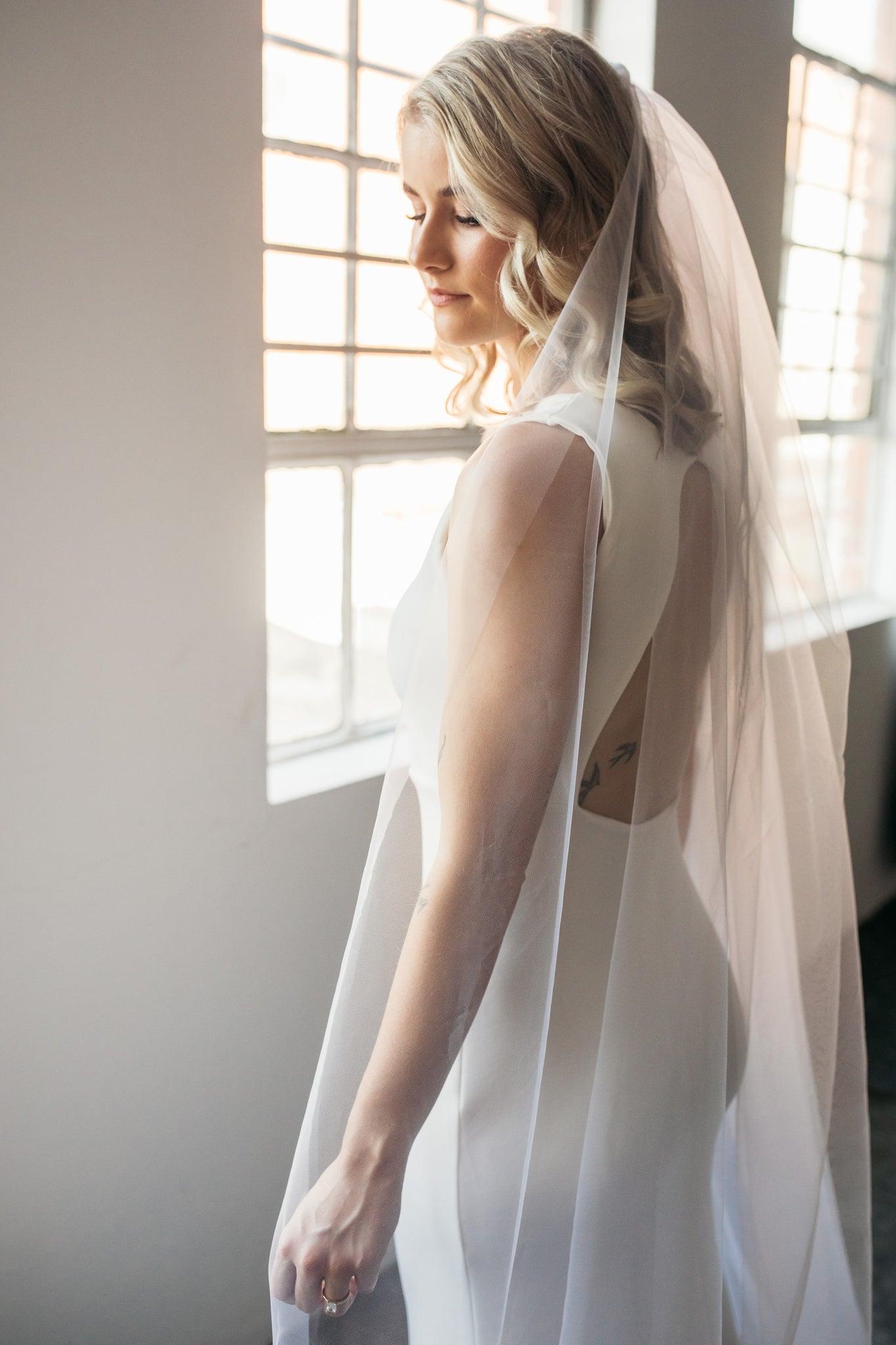 PLAIN VEIL