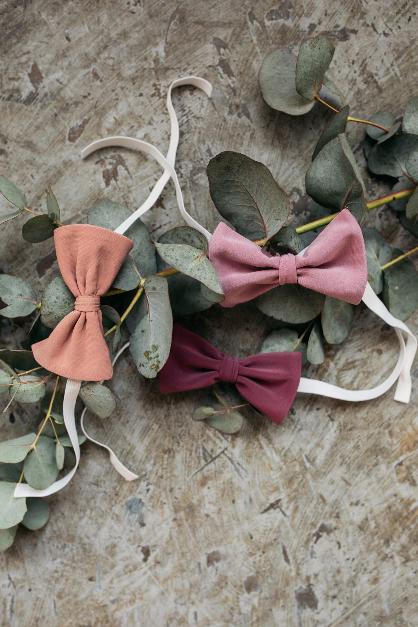 BOW TIES