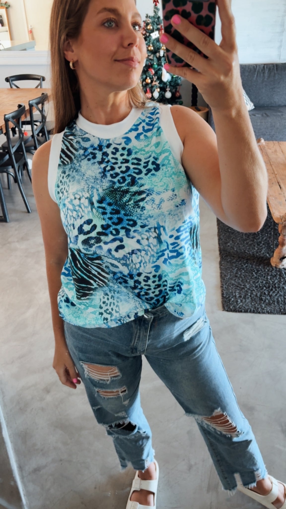 SEA LEOPARD TOP