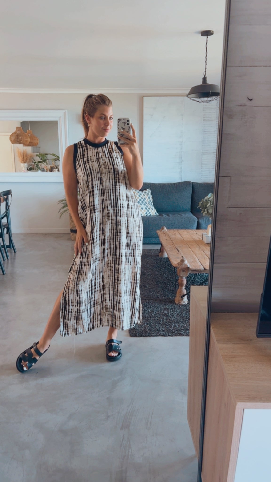 WILD STRIPE COLOURBLOCK DRESS