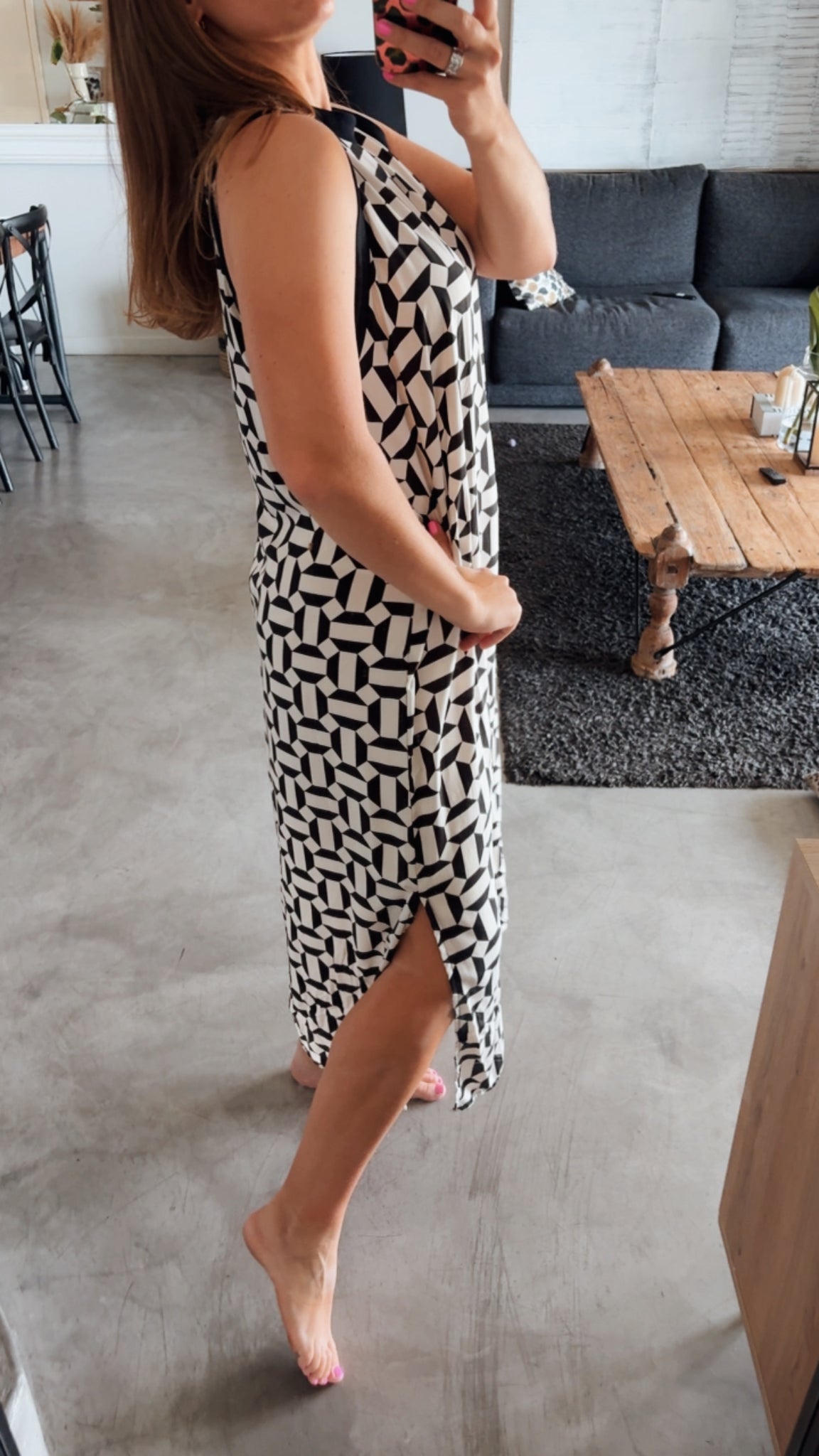 BLACK/WHITE COLOURBLOCK DRESS