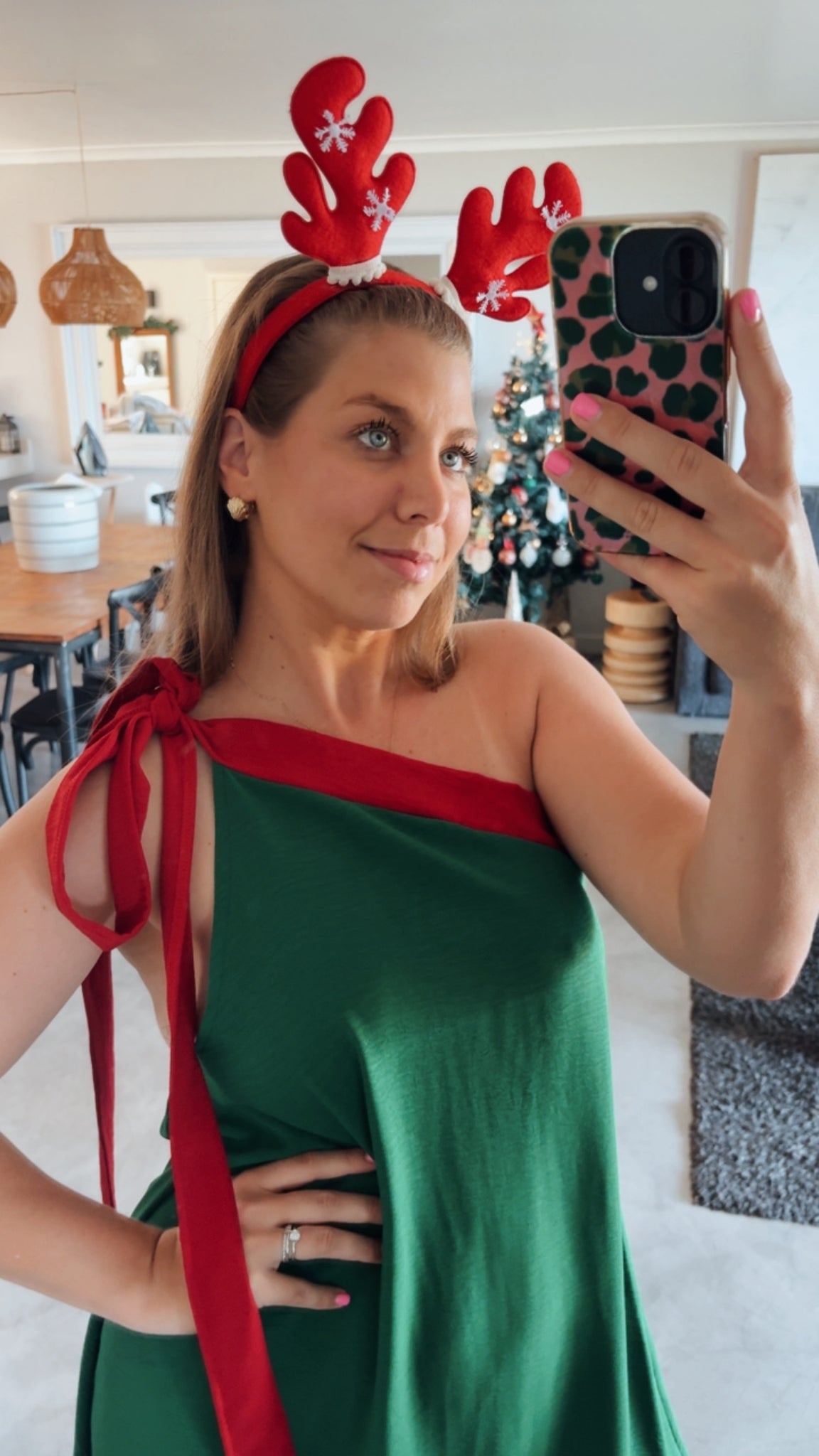 CHRISTMAS COLOURBLOCK DRESS- GREEN